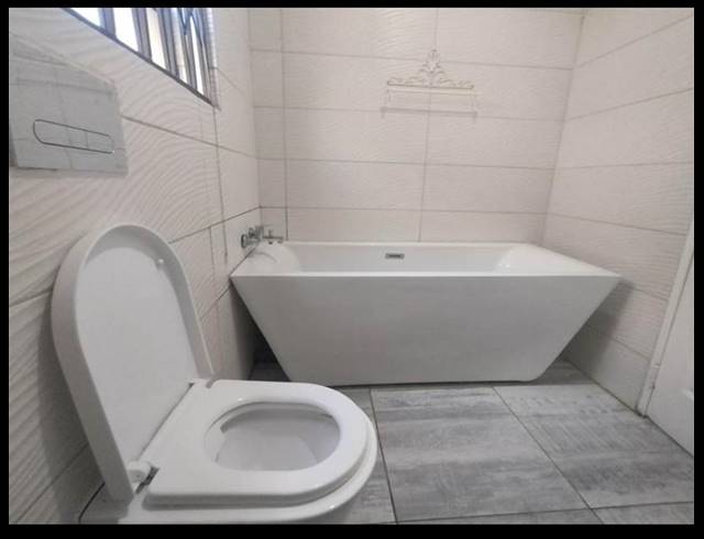 4 BEDROOM HOUSE FOR SALE IN DAWN PARK EXT